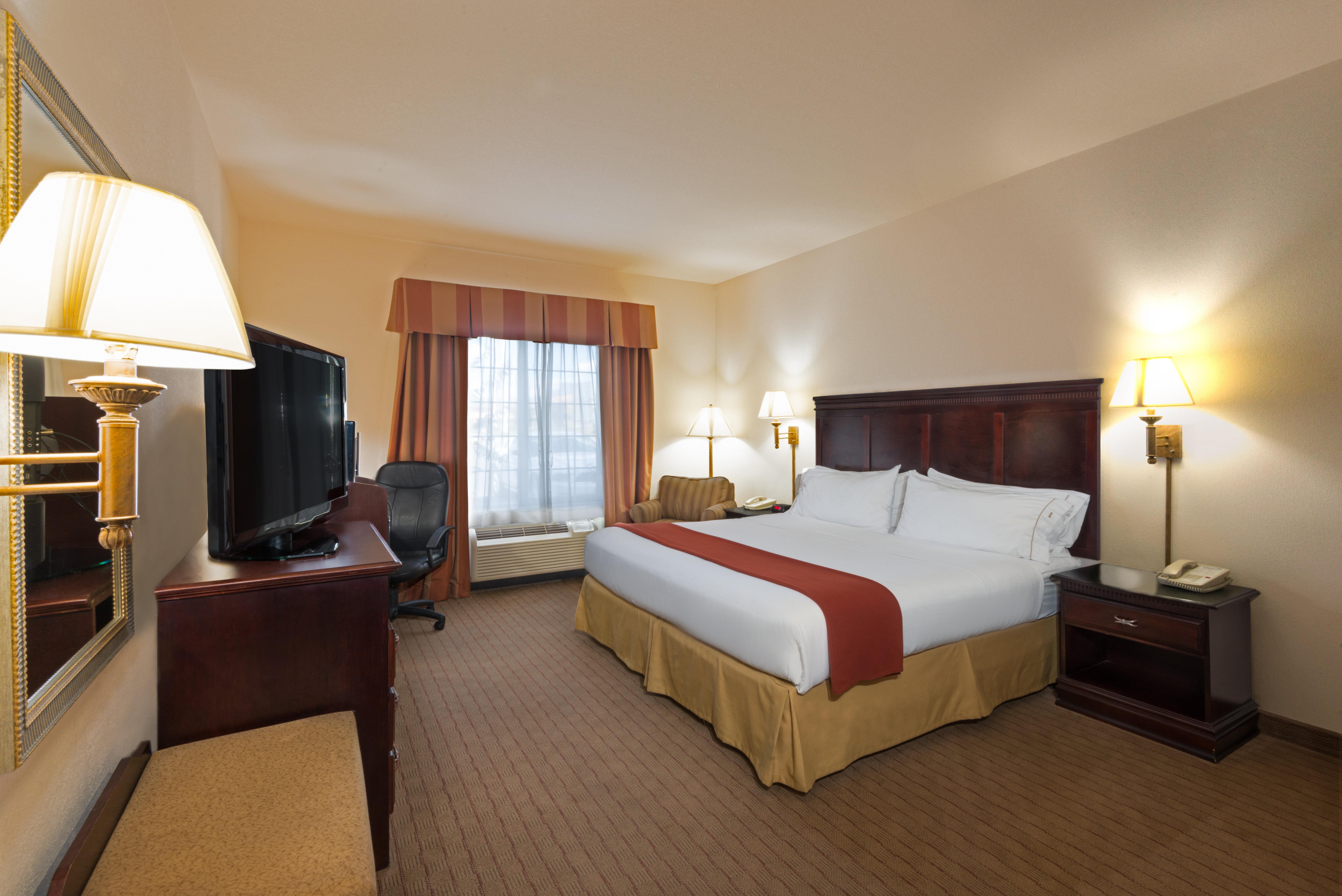 Holiday Inn Express Hotel & Suites Evanston By Ihg Экстерьер фото