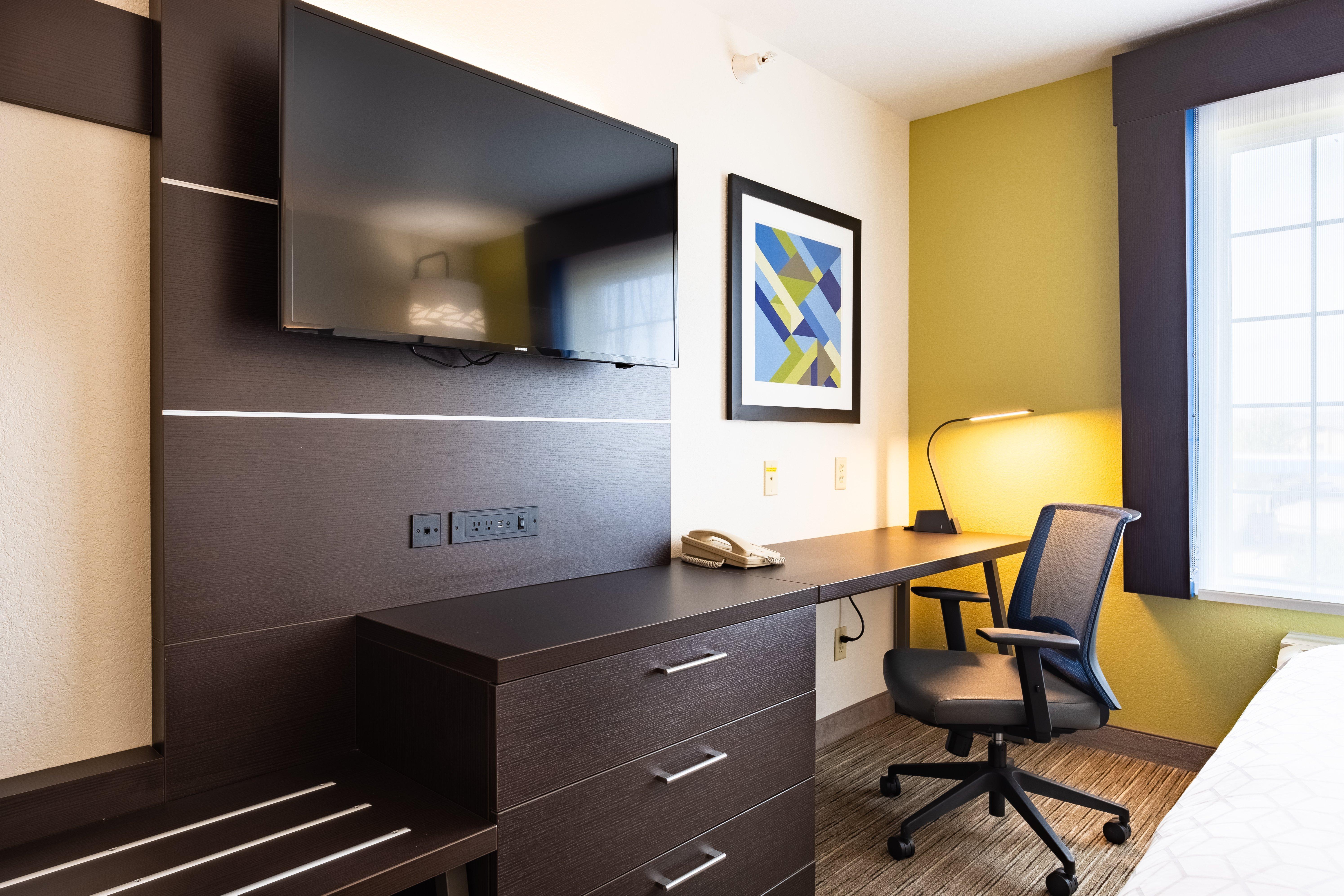 Holiday Inn Express Hotel & Suites Evanston By Ihg Экстерьер фото